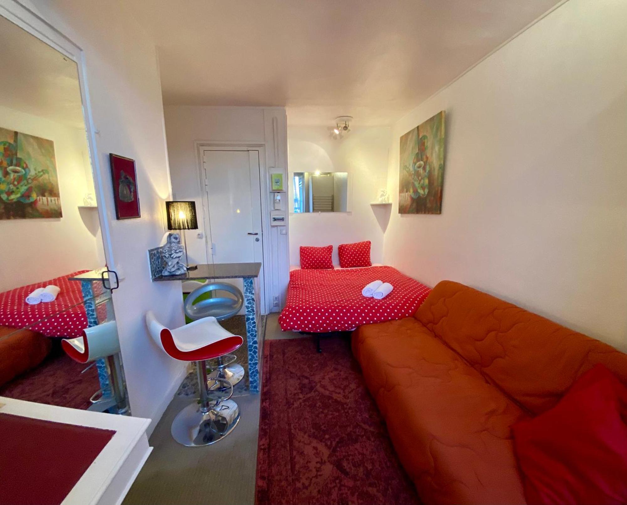 Chic Tour Eiffel Near Eiffel Tower 7th Floor Appartement Parijs